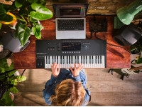 Native Instruments Kontrol S49 MK3 Native Instruments Kontrol S49 MK3